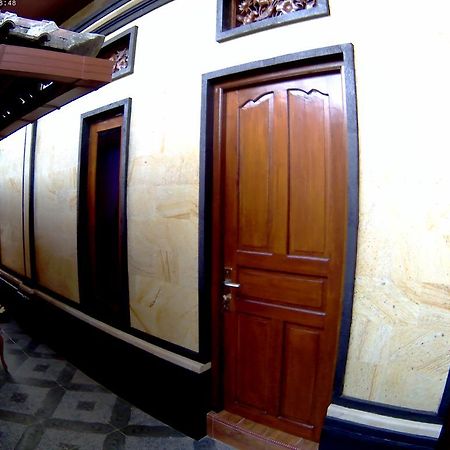 Indy House Hotel Ubud  Ngoại thất bức ảnh