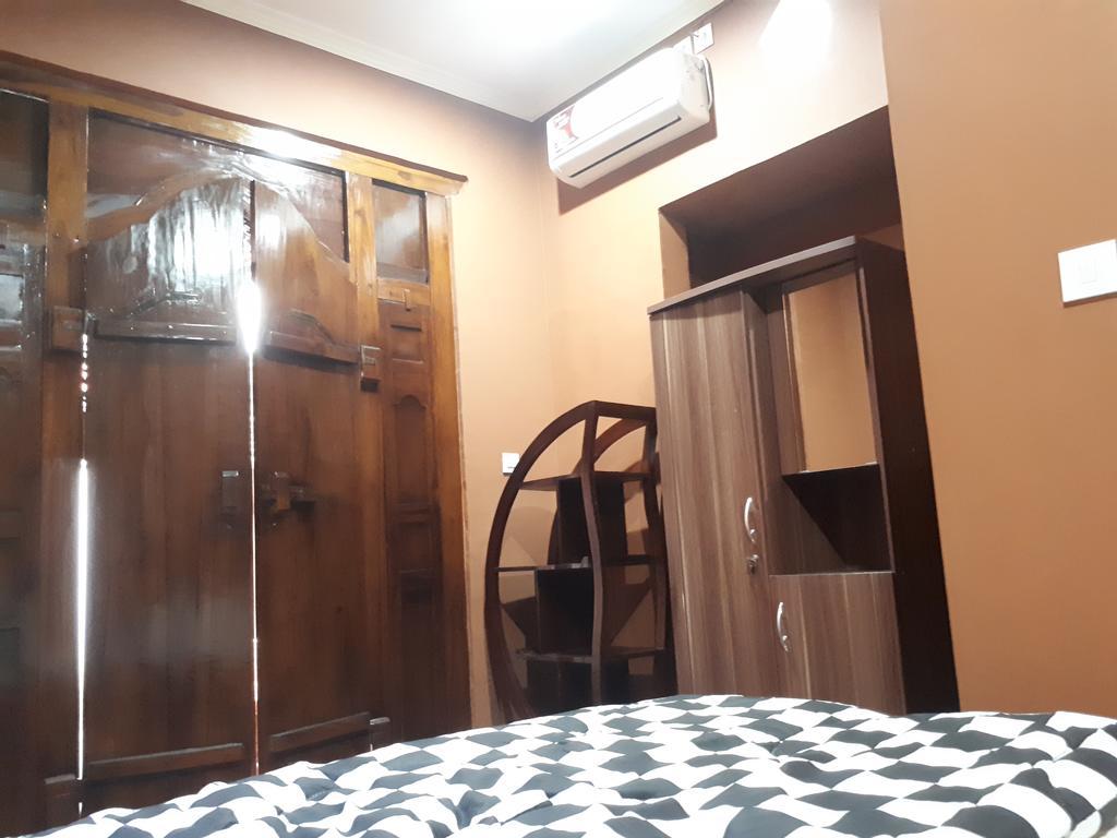 Indy House Hotel Ubud  Ngoại thất bức ảnh