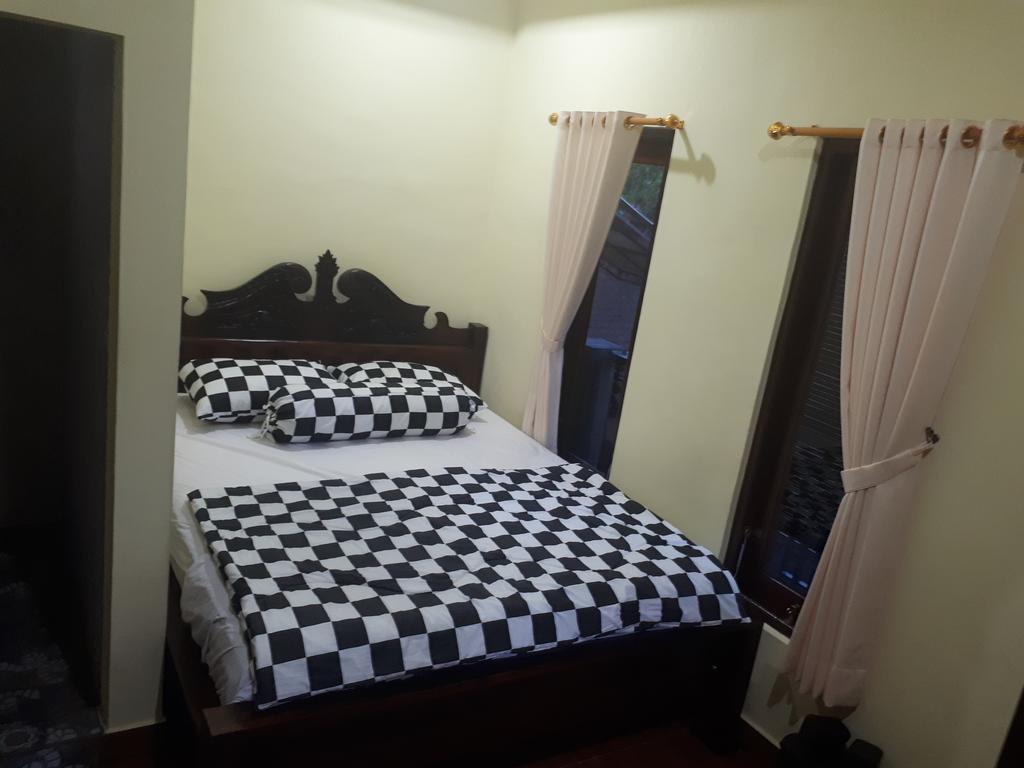 Indy House Hotel Ubud  Ngoại thất bức ảnh